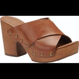 KORK-EASE Gabi platform clog, sz 8, NWT!